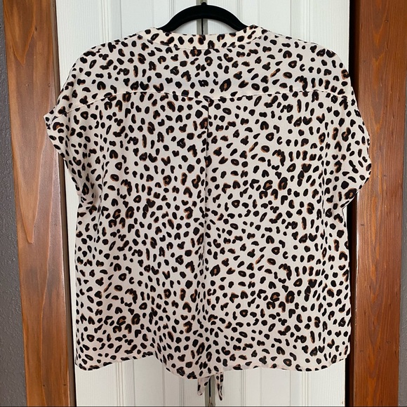 Leopard cheetah animal print blouse - Picture 2 of 2